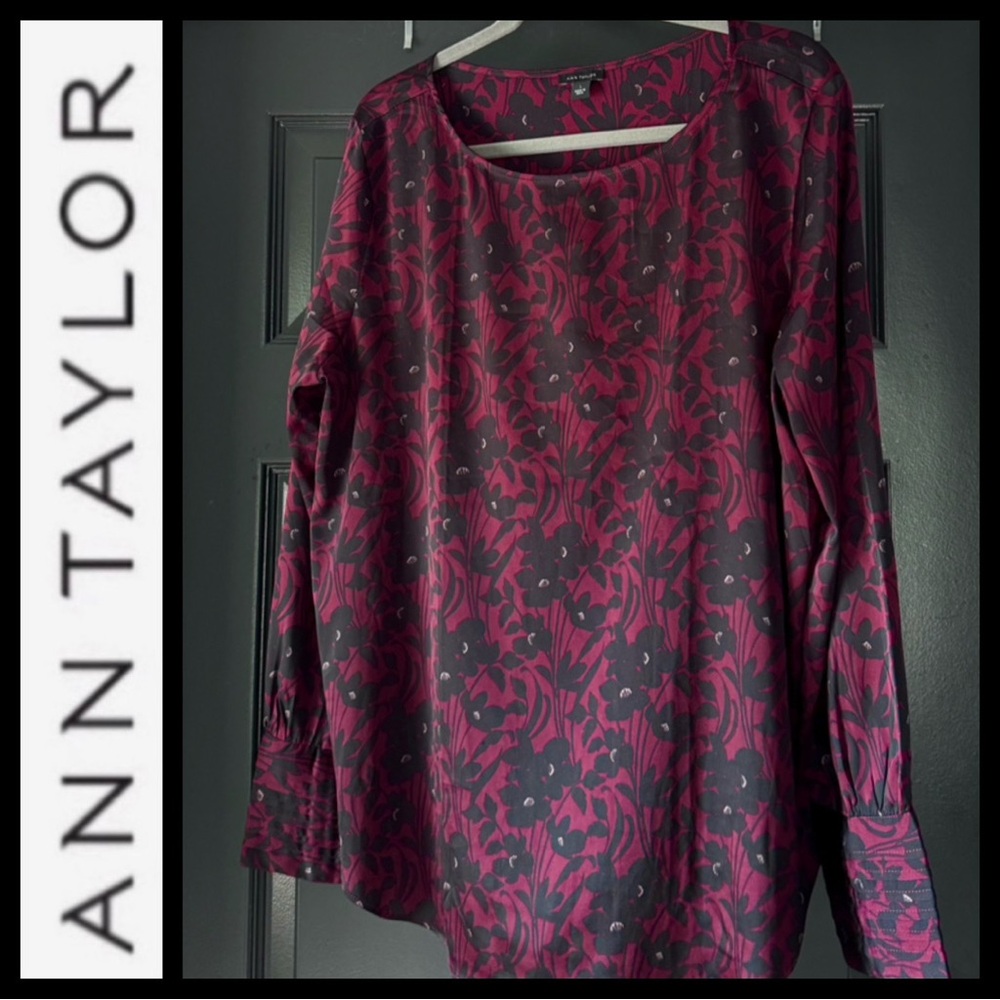 NWOT Ann Taylor Burgundy and Black Floral Silky Blouse